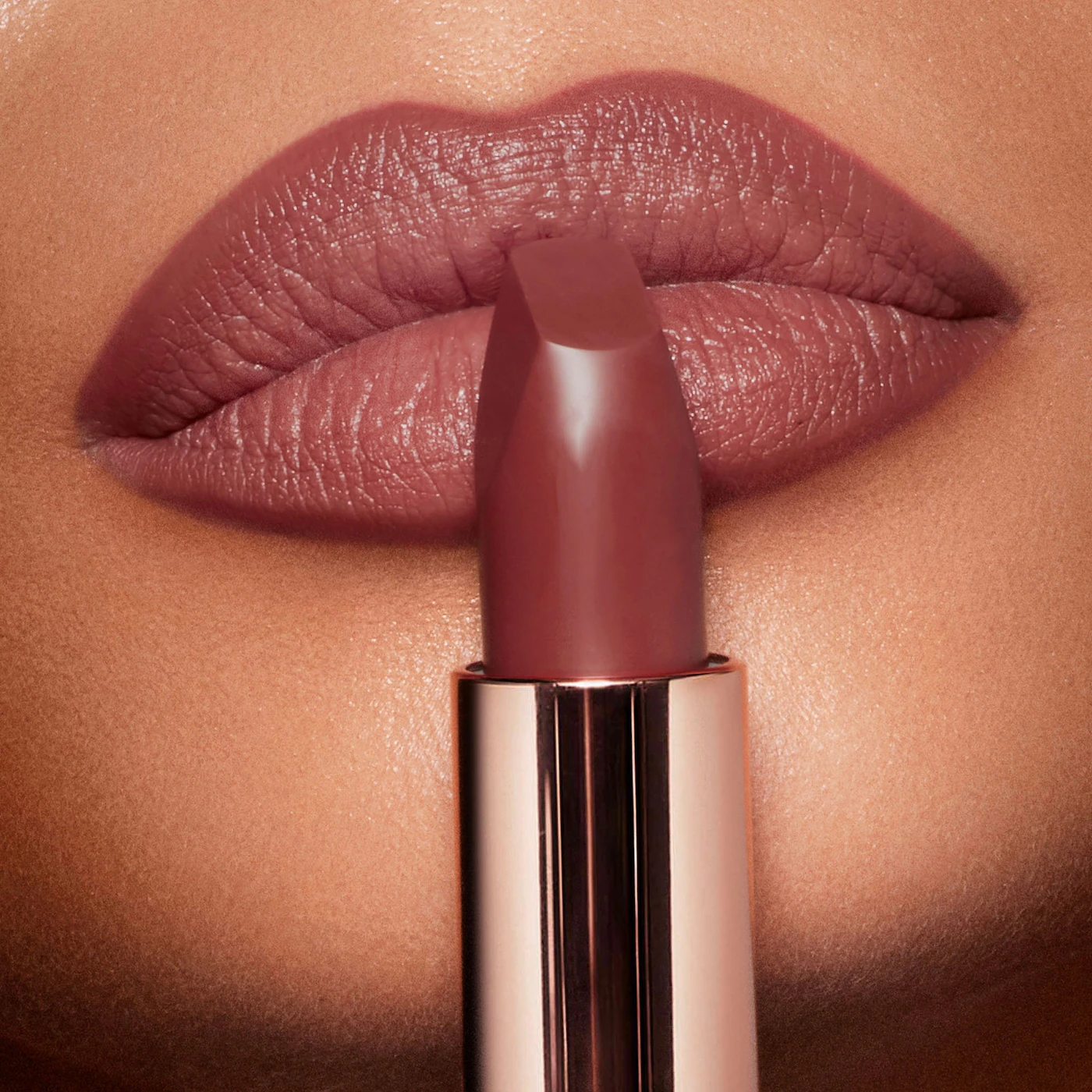 Charlotte Tilbury MINI Pillow Talk Lipstick & Liner Set Color: Pillow Talk Medium - warm berry pink