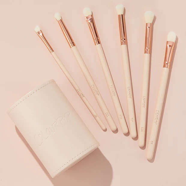 Colourpop brush of an eye brush set